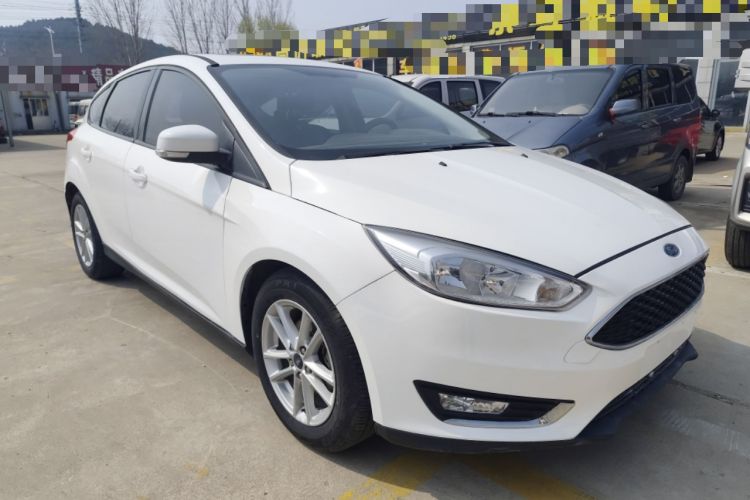 Used Ford Focus 2015 Hatchback 1.6L Automatic Fashion Edition Exterior 1