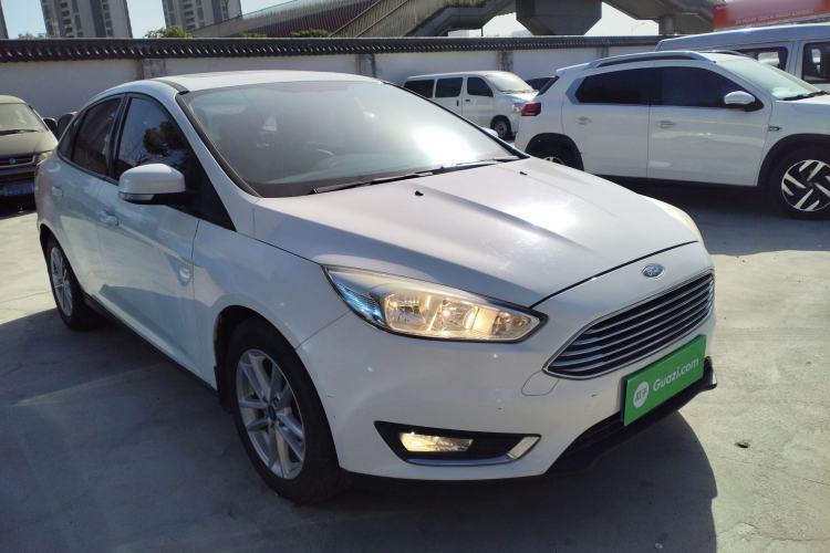 Used Ford Focus 2015 Sedan 1.6L Automatic Trend Model Exterior 1