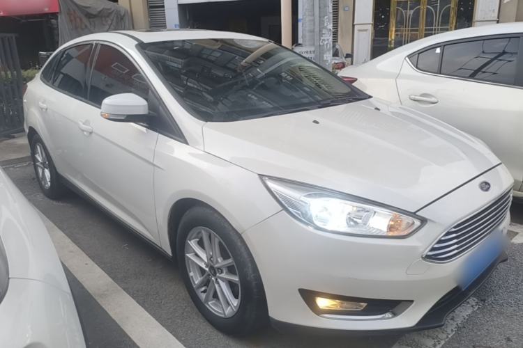 Used Ford Focus 2015 Sedan 1.6L Automatic Trend Model Exterior 1