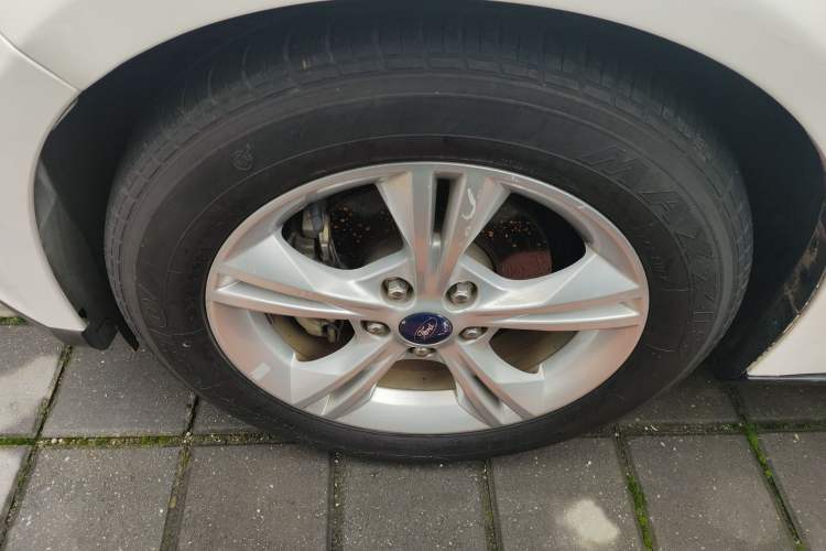 Used Ford Focus 2015 Hatchback 1.6L Automatic Comfort Model Exterior 1