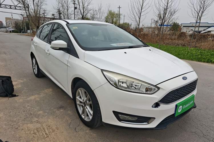 Used Ford Focus 2015 Hatchback 1.6L Automatic Fashion Edition Exterior 1