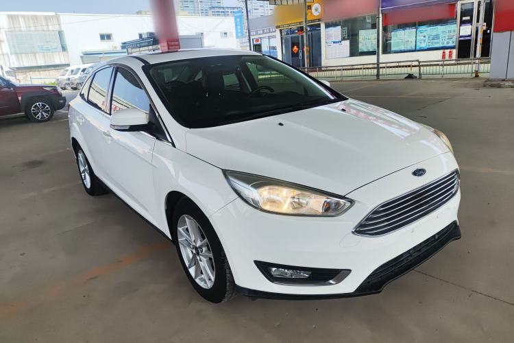 Used Ford Focus 2015 Sedan 1.6L Automatic Trend Model Exterior 1