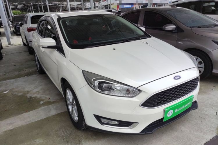 Used Ford Focus 2015 Hatchback EcoBoost 180 Automatic Elite Model Exterior 1