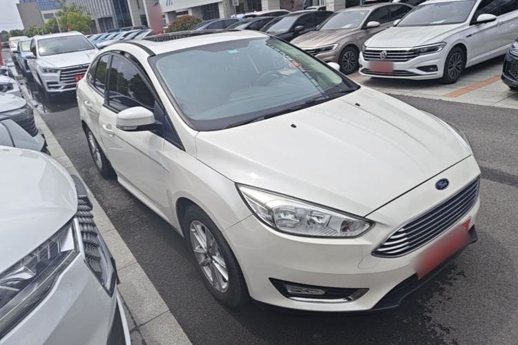 Used Ford Focus 2015 Sedan 1.6L Automatic Trend Model Exterior 1