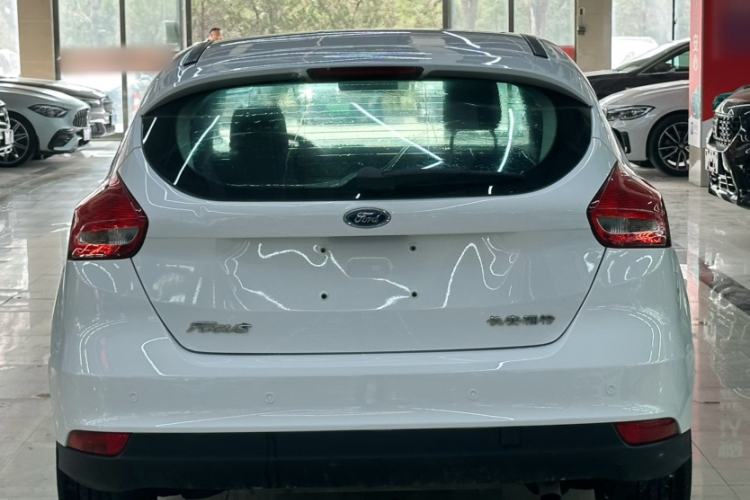 Used Ford Focus 2015 Hatchback 1.6L Automatic Comfort Model Exterior 1