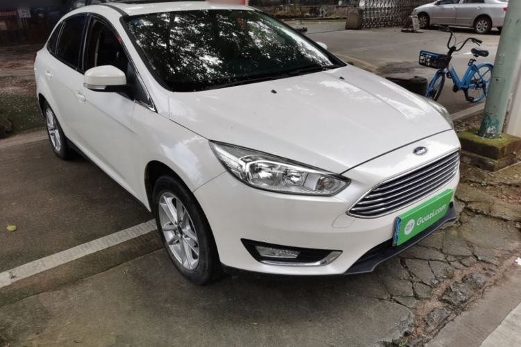 Used Ford Focus 2015 Sedan 1.6L Automatic Trend Model Exterior 1