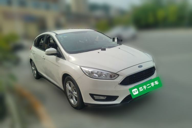 Used Ford Focus 2015 Hatchback 1.6L Manual Comfort Edition Exterior 2