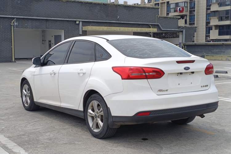 Used Ford Focus 2015 Sedan 1.6L Manual Comfort Model Exterior 2