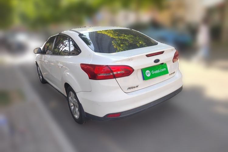 Used Ford Focus 2015 Sedan 1.6L Automatic Comfort Model Exterior 2
