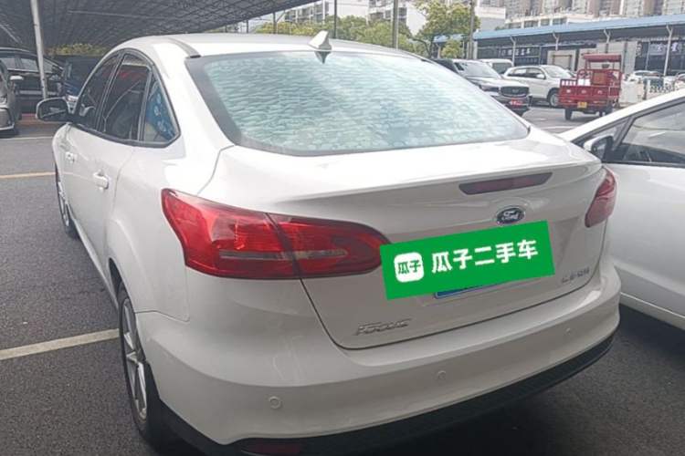 Used Ford Focus 2015 Sedan 1.6L Automatic Trend Model Exterior 2