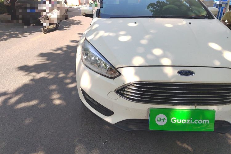 Used Ford Focus 2015 Sedan 1.6L Automatic Comfort Model Exterior 3