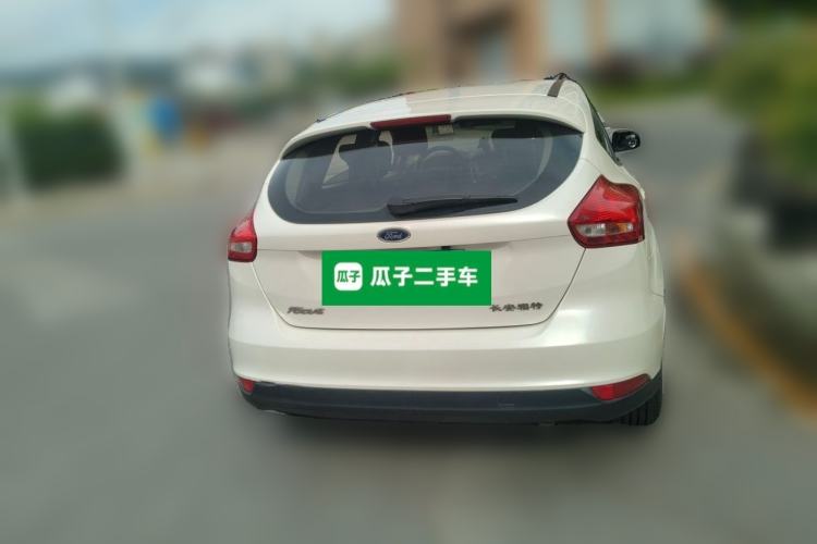 Used Ford Focus 2015 Hatchback 1.6L Manual Comfort Edition Exterior 4
