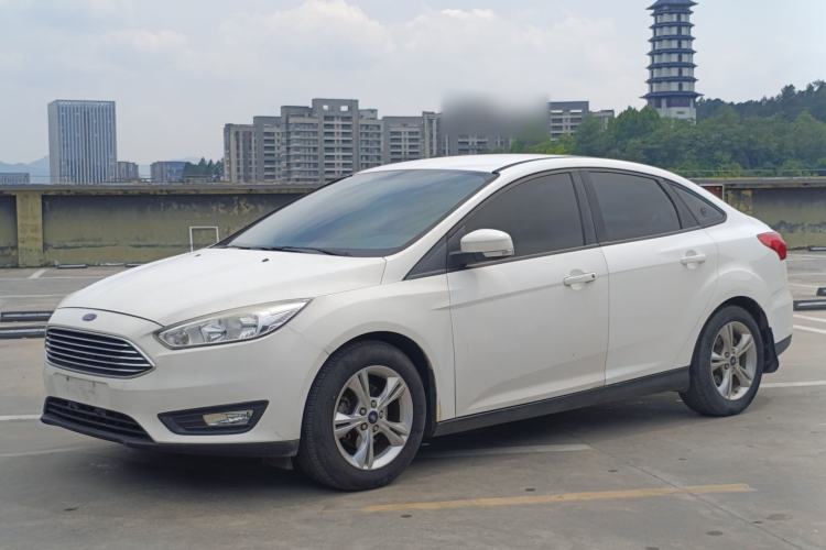 Used Ford Focus 2015 Sedan 1.6L Manual Comfort Model Exterior 6