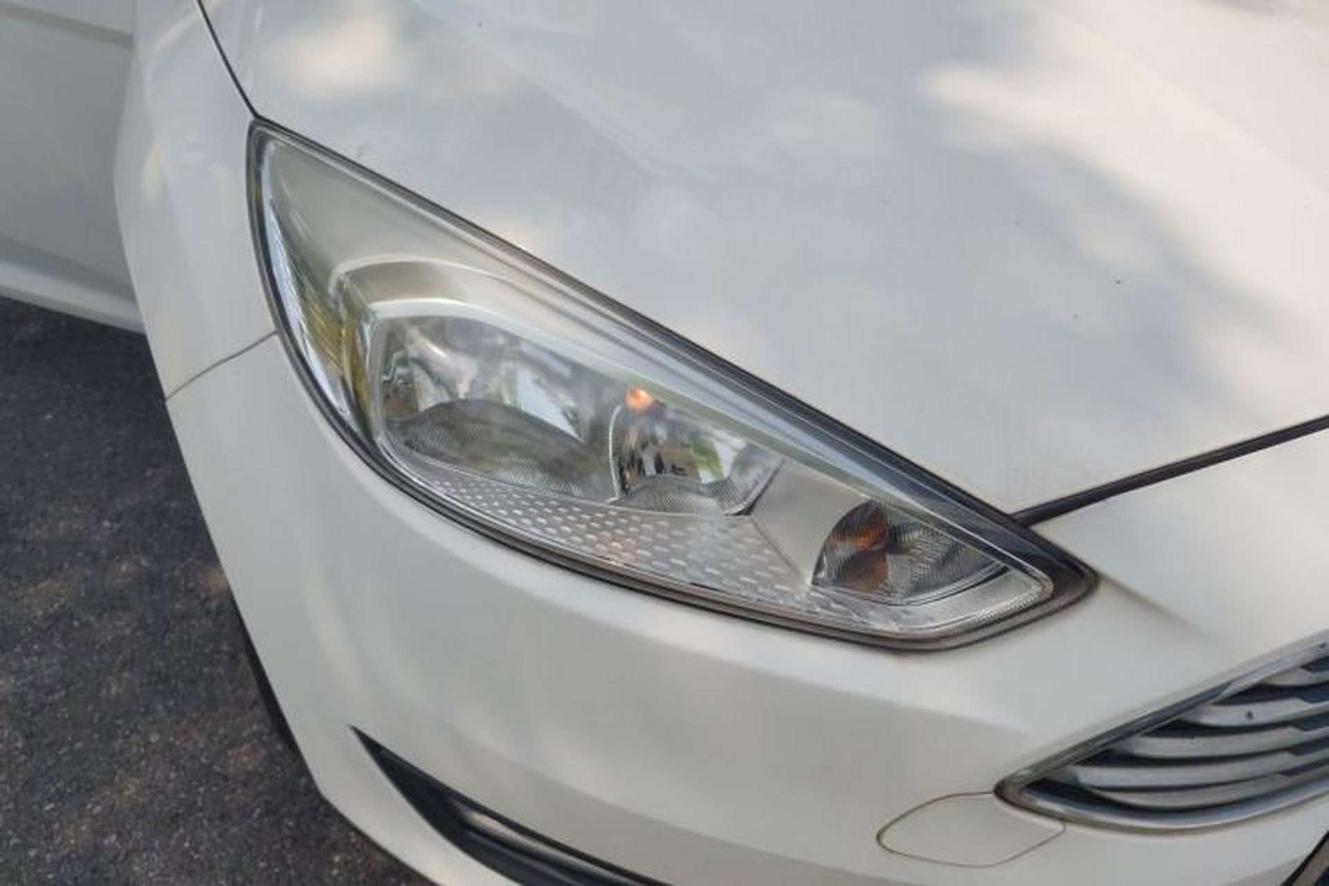 Used Ford Focus 2015 Sedan 1.6L Manual Comfort Model Exterior 6