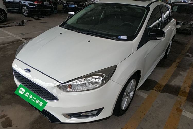 Used Ford Focus 2015 Hatchback EcoBoost 125 Automatic Supreme Style Edition Guazi used car, China used car export, Used car for sale, Used  cars, Cheapest cars for sale