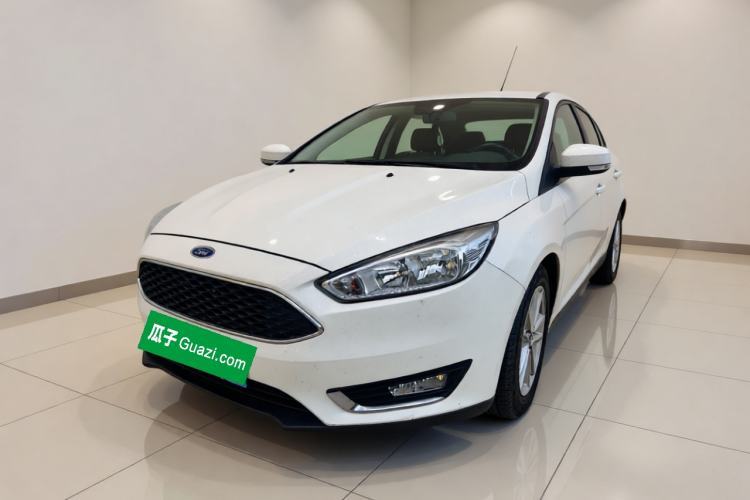 Used Ford Focus 2015 Hatchback 1.6L Automatic Fashion Edition Guazi used car, China used car export, Used car for sale, Used  cars, Cheapest cars for sale
