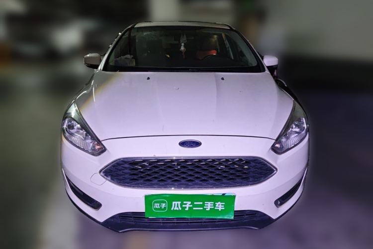 Used Ford Focus 2015 Hatchback 1.6L Automatic Fashion Edition Front