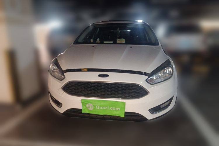 Used Ford Focus 2015 Hatchback EcoBoost 125 Automatic Supreme Style Edition Front