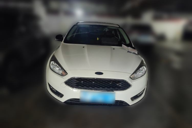 Used Ford Focus 2015 Hatchback 1.6L Manual Fashion Edition Front