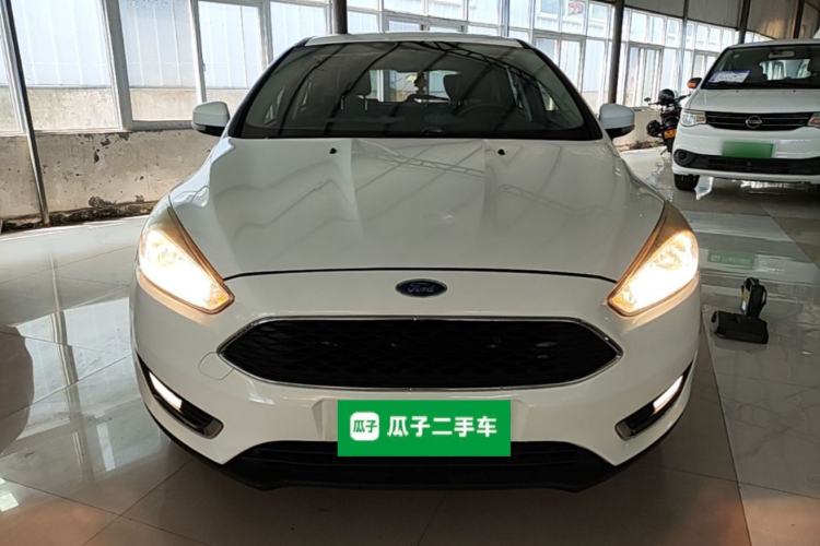 Used Ford Focus 2015 Hatchback 1.6L Automatic Fashion Edition Front