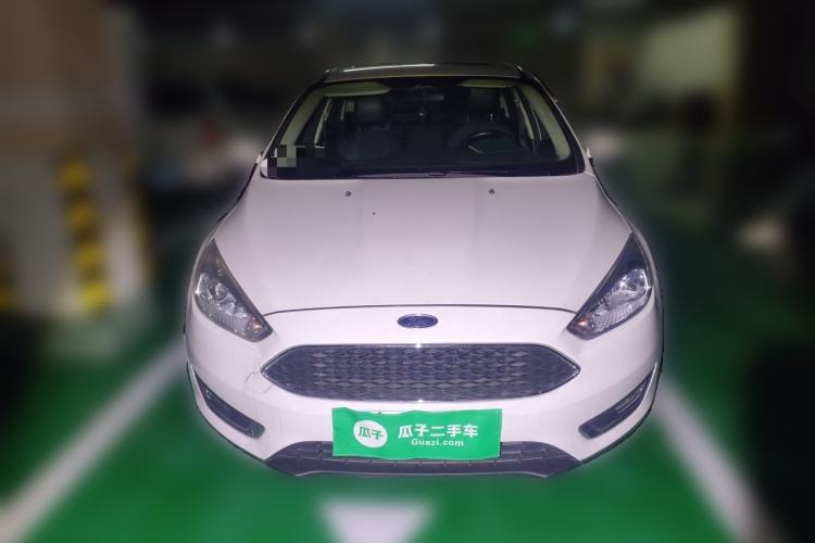 Used Ford Focus 2015 Hatchback EcoBoost 180 Automatic Elite Model Front