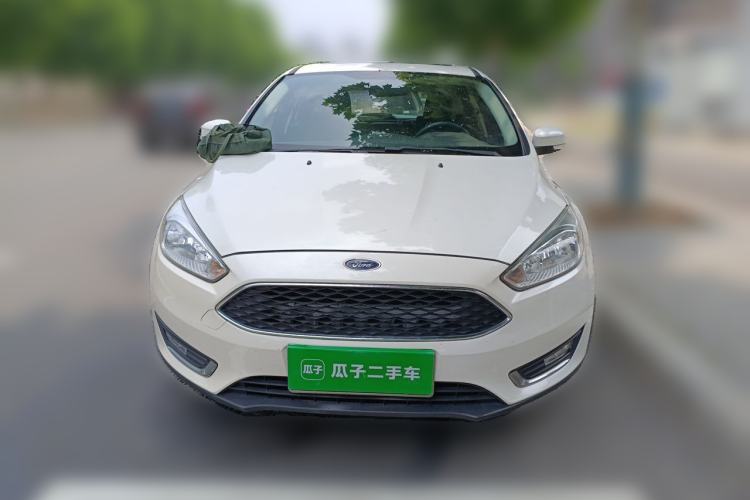 Used Ford Focus 2015 Hatchback 1.6L Automatic Fashion Edition Front