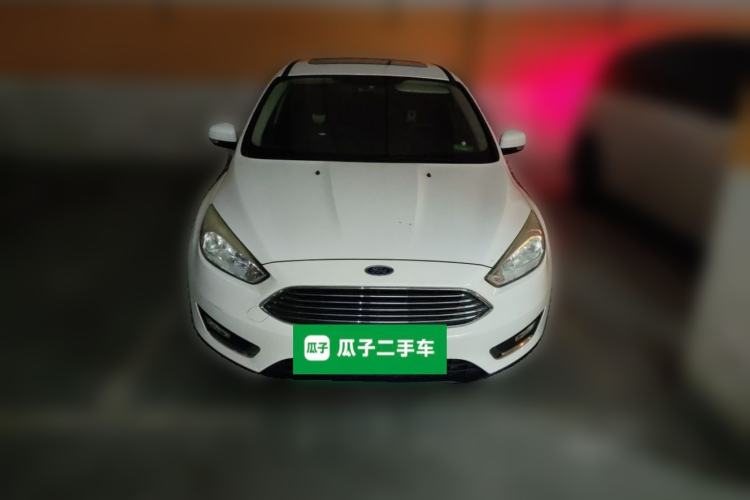 Used Ford Focus 2015 Sedan EcoBoost 125 Automatic Supreme Style Edition Front