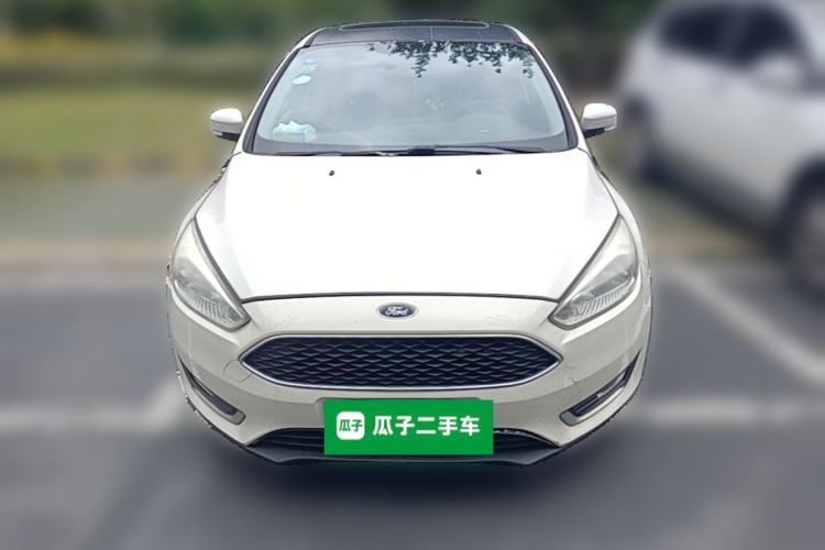 Used Ford Focus 2015 Hatchback 1.6L Automatic Fashion Edition Front