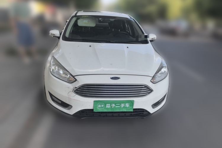 Used Ford Focus 2015 Sedan EcoBoost 125 Manual – Ultra-Style Edition Front
