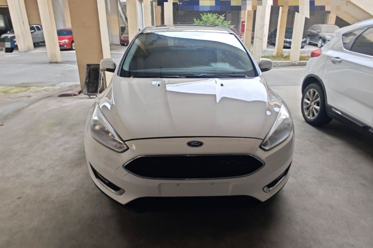 Used Ford Focus 2015 Hatchback 1.6L Automatic Fashion Edition Front