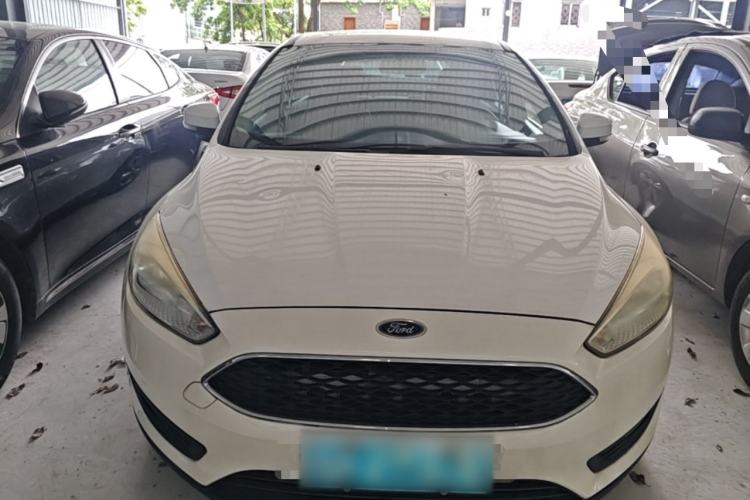 Used Ford Focus 2015 Hatchback 1.6L Automatic Comfort Model Front