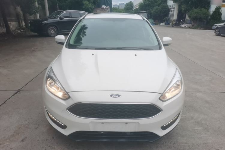 Used Ford Focus 2015 Hatchback EcoBoost 180 Automatic Elite Model Front