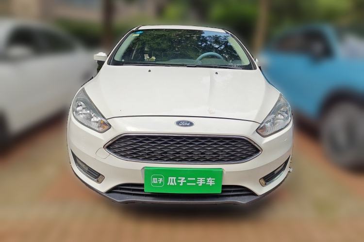 Used Ford Focus 2015 Hatchback 1.6L Automatic Fashion Edition Front