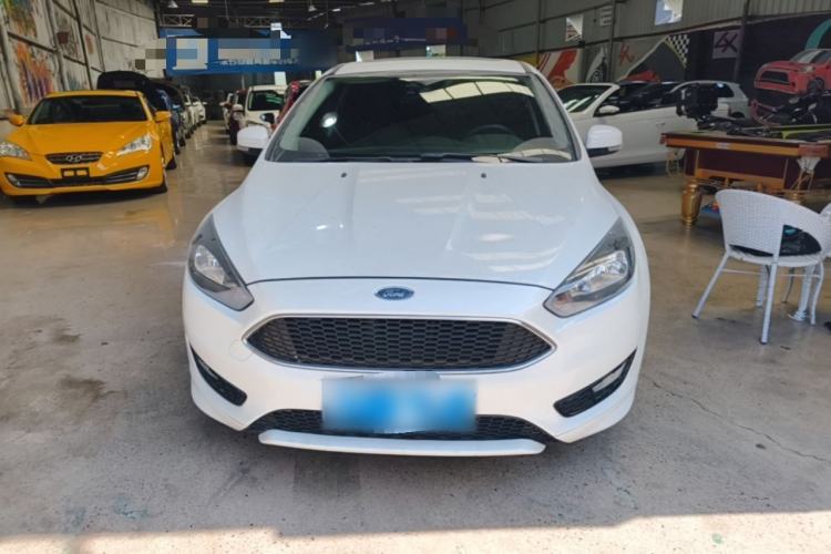 Used Ford Focus 2015 Hatchback EcoBoost 180 Automatic Sport Model Front