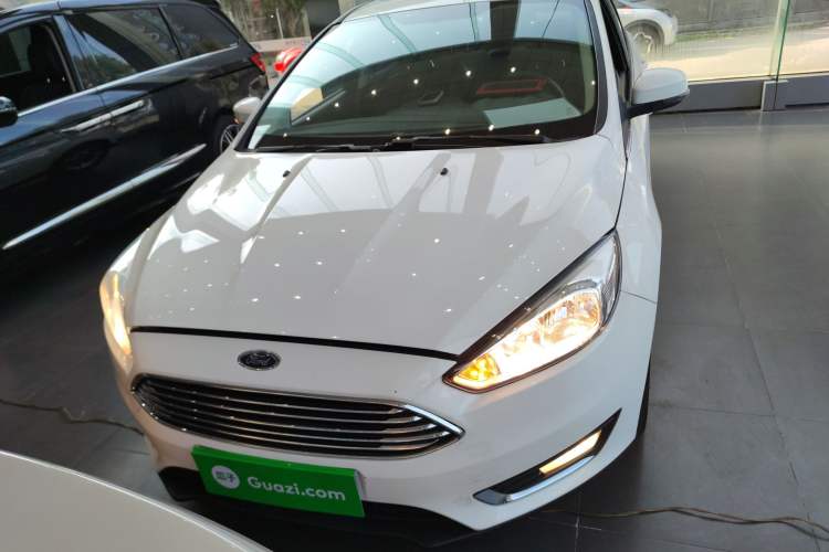 Used Ford Focus 2015 Sedan EcoBoost 180 Automatic Elite Model Front