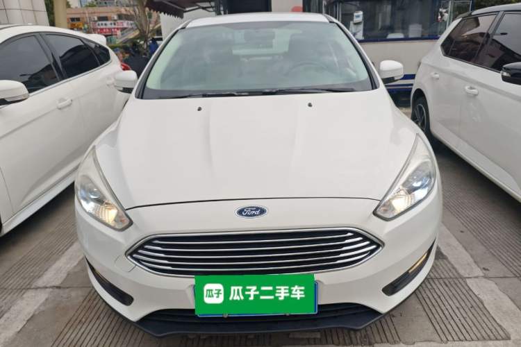 Used Ford Focus 2015 Sedan 1.6L Manual Comfort Model Front