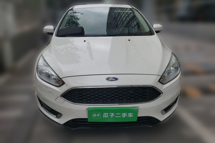 Used Ford Focus 2015 Hatchback 1.6L Automatic Fashion Edition Front