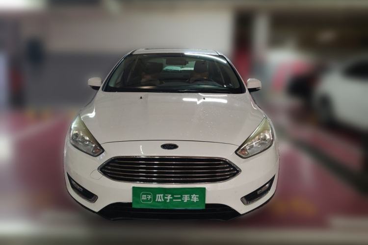 Used Ford Focus 2015 Sedan EcoBoost 125 Automatic Supreme Style Edition Front
