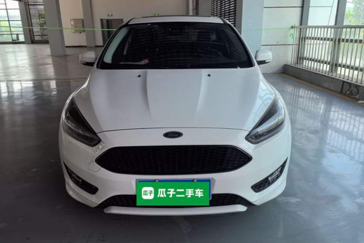 Used Ford Focus 2015 Hatchback EcoBoost 180 Automatic Sport Model Front
