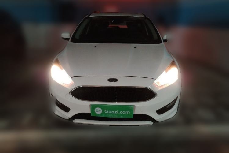 Used Ford Focus 2015 Hatchback EcoBoost 180 Automatic Sport Model Front