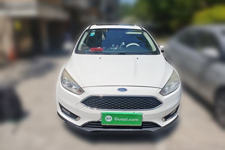 Used Ford Focus 2015 Hatchback 1.6L Automatic Fashion Edition Front