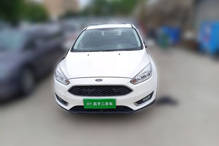 Used Ford Focus 2015 Hatchback 1.6L Automatic Fashion Edition Front