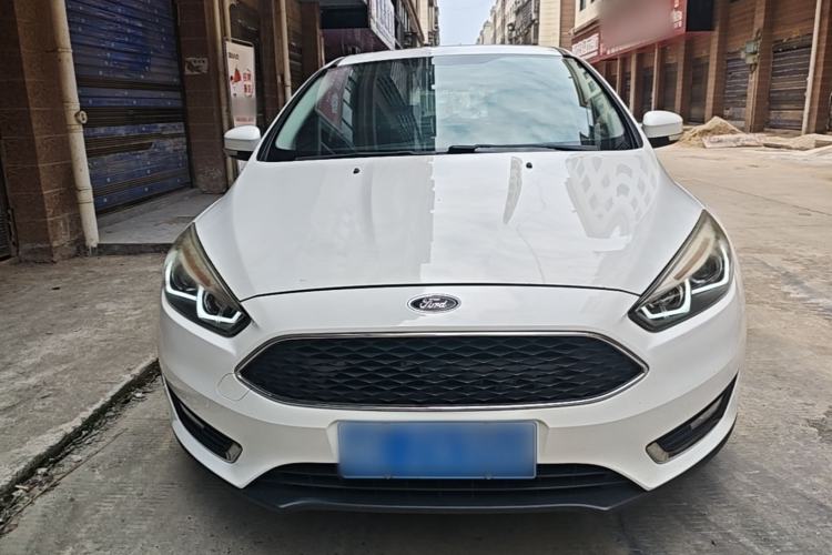 Used Ford Focus 2015 Hatchback 1.6L Automatic Fashion Edition Front