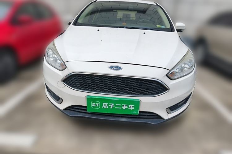 Used Ford Focus 2015 Hatchback 1.6L Automatic Fashion Edition Front