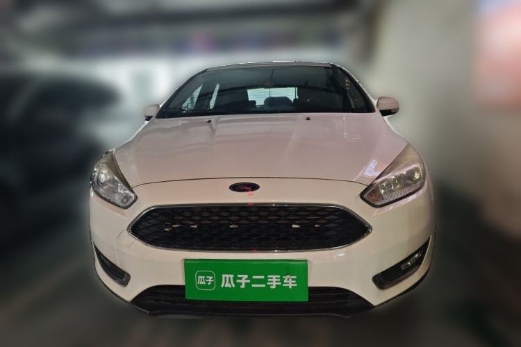 Used Ford Focus 2015 Hatchback 1.6L Automatic Fashion Edition Front