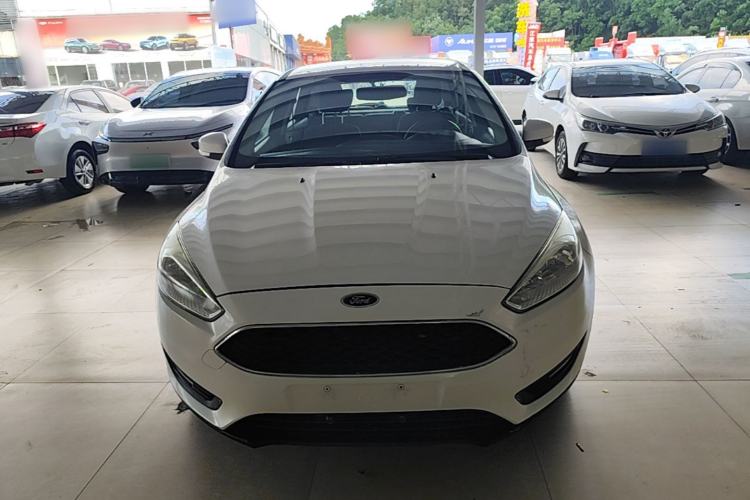 Used Ford Focus 2015 Hatchback 1.6L Manual Comfort Edition Front