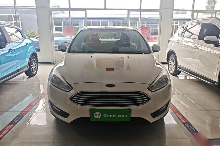 Used Ford Focus 2015 Sedan 1.6L Manual Comfort Model Front