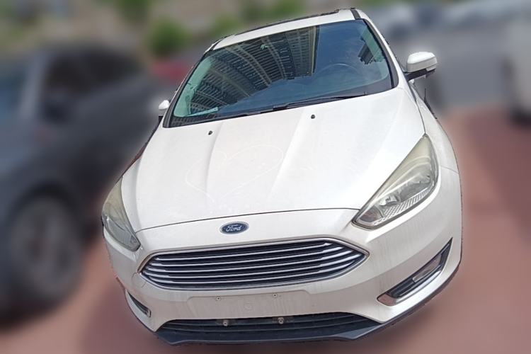 Used Ford Focus 2015 Sedan EcoBoost 125 Automatic Supreme Style Edition Front