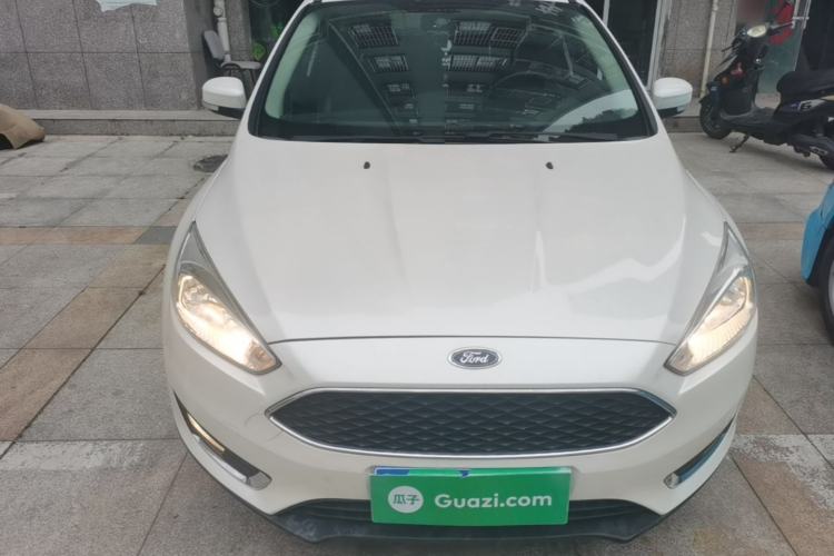 Used Ford Focus 2015 Hatchback EcoBoost 180 Automatic Elite Model Front