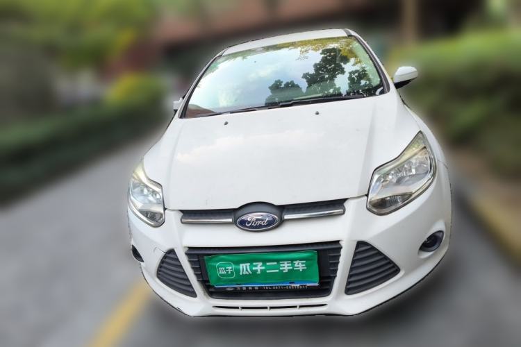 Used Ford Focus 2015 Sedan 1.6L Manual Comfort Model Front